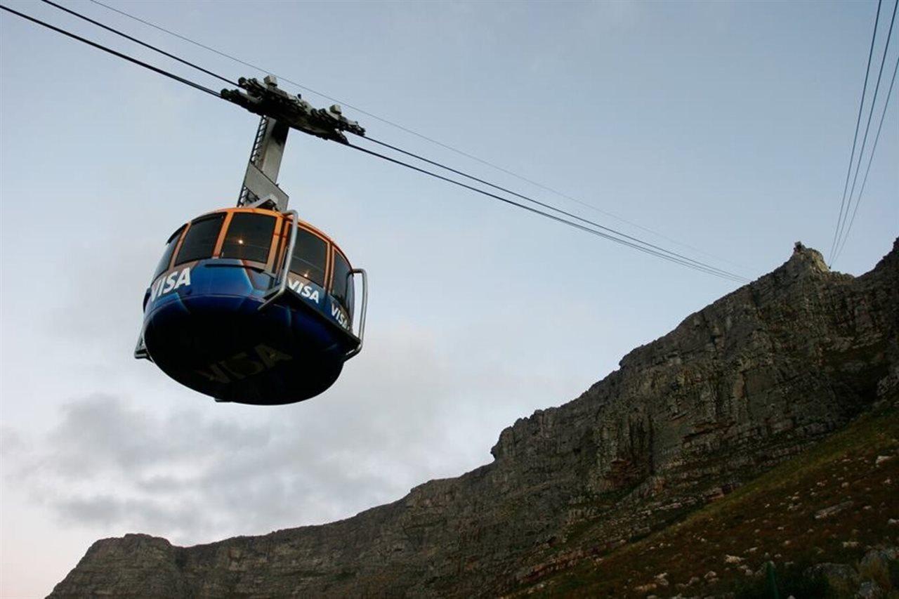 Capetown 4U Guesthouse Блуберґстранд Екстер'єр фото