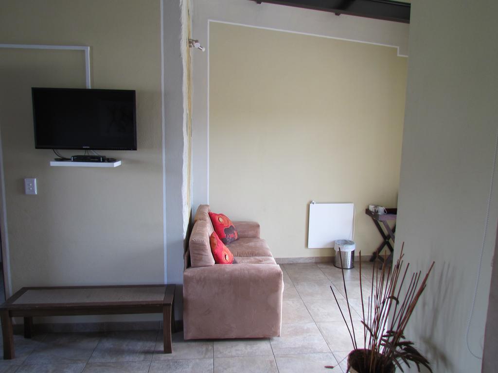 Capetown 4U Guesthouse Блуберґстранд Екстер'єр фото